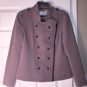 Kensie military style coat.khaki/light olive color